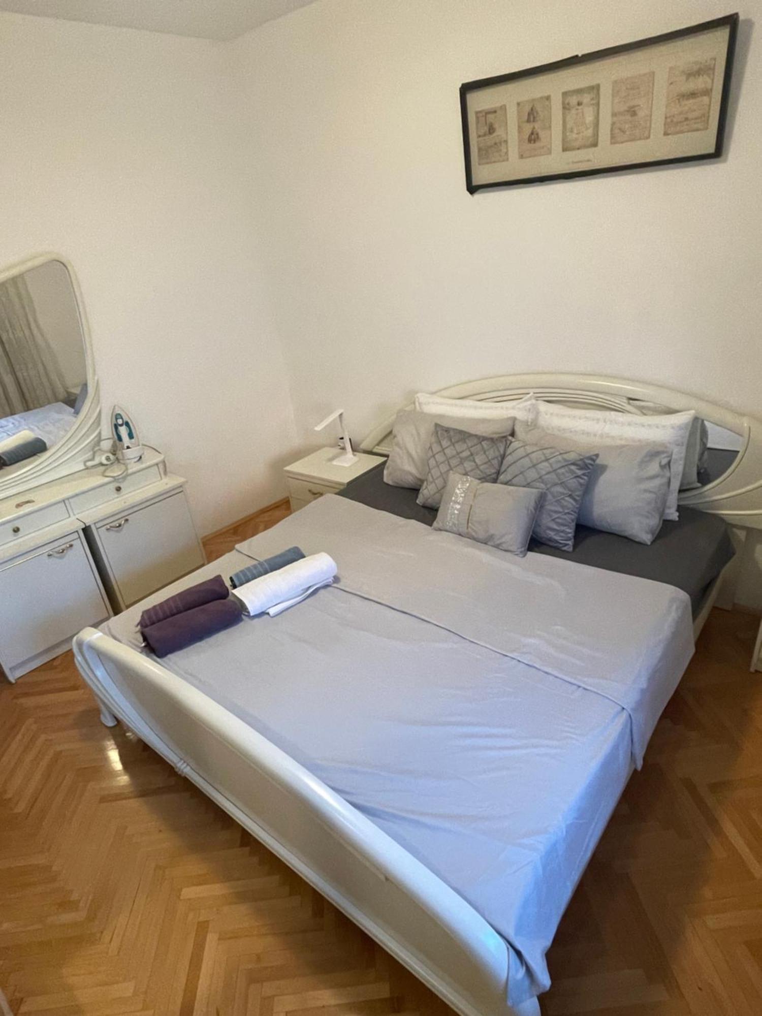 דירות זאדאר Apartman Robert מראה חיצוני תמונה